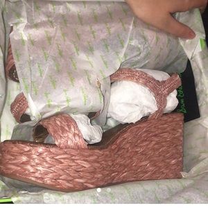 Sam Edelman new in box pink Deena raffia wedges size 10